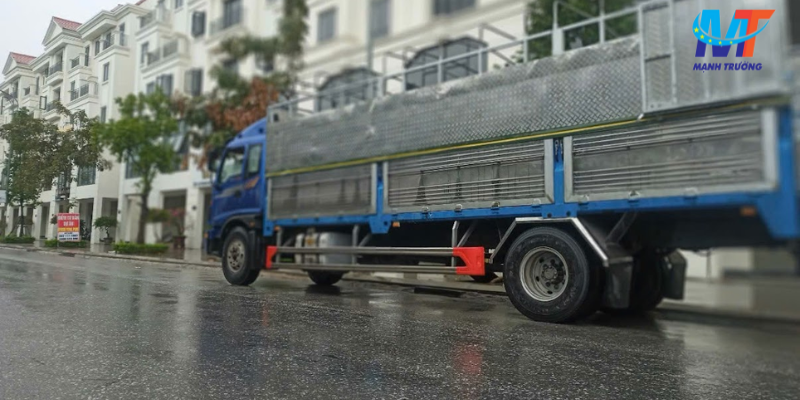 Dịch Vụ Xe Tải 10 Tấn Chuyển Hàng Số Lượng Lớn - Mạnh Trường Uy Tín Nhất