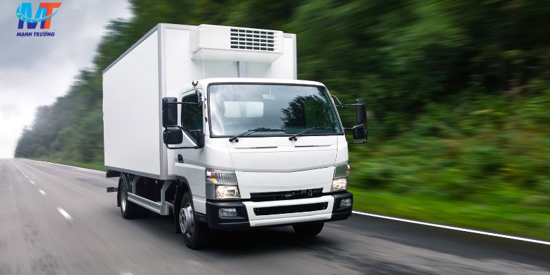 Dưới đây là bảng giá tham khảo cho dịch vụ thuê xe tải chở hàng 10 tấn gấp Mạnh Trường (giá có thể thay đổi tùy theo quãng đường và thời điểm):