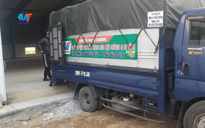 Thue xe tải 1 tấn chở hàng