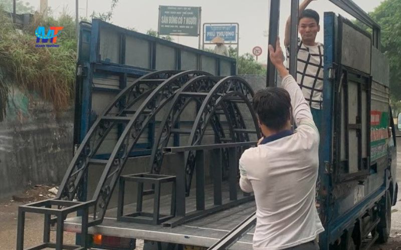 Taxi tải giá rẻ Hà Nội mang đến cho bạn sự yên tâm, an toàn, tiện lợi