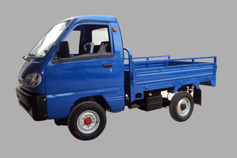 Giá thuê xe tải chở hàng chúng tôi cam kết mang đến cho khách hàng những dịch vụ thuê xe tải chất lượng, an toàn và giá cả hợp lý.