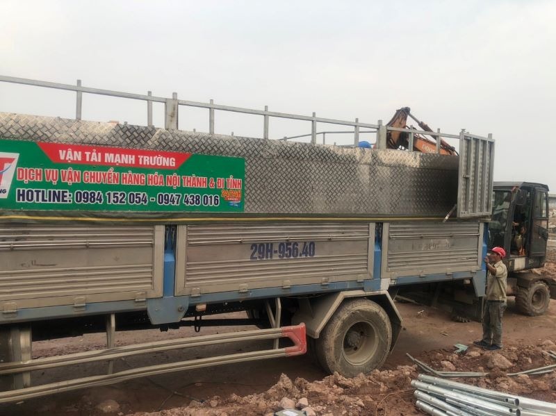 Hãy tra cứu các đơn vị cung cấp dịch vụ thuê xe tải 10 tấn đi tỉnh trên Google hoặc các nền tảng mạng xã hội. Đọc đánh giá từ khách hàng để biết chất lượng dịch vụ.