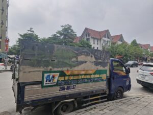 Dịch vụ thuê xe tải nhỏ chở hàng Hà Nội của Mạnh Trường hoạt động 24/7, sẵn sàng đáp ứng nhu cầu vận chuyển bất cứ lúc nào, kể cả ngày lễ hay cuối tuần.