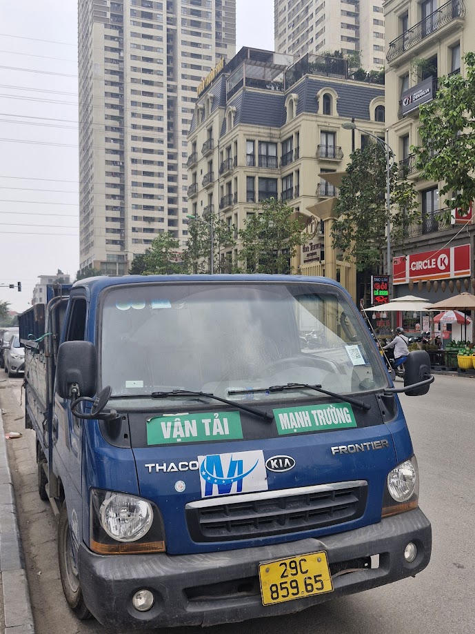 Thuê Xe Tải Vận Chuyển Đồ Đạc Hà Nội - Mạnh Trường: Dịch Vụ Uy Tín, Giá Rẻ